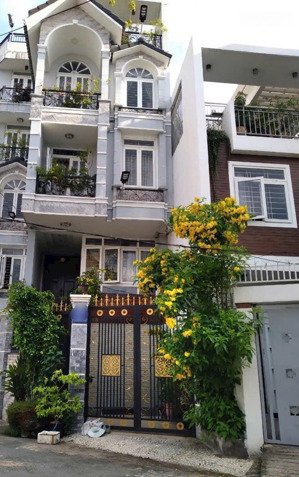 bán nhà ngay mặt tiền đường số 3, phường thạnh mỹ lợi, q2