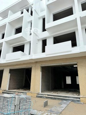 còn đúng 02 căn ngoại giao trung tâm tp hải phòng giá chỉ nhỉnh 5 tỷ