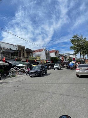 bán đất ở đô thị ngay chợ suối sâu, 336m2 thổ cư, sổ hồng riêng, đường nhựa 10m, chỉ 700 triệu