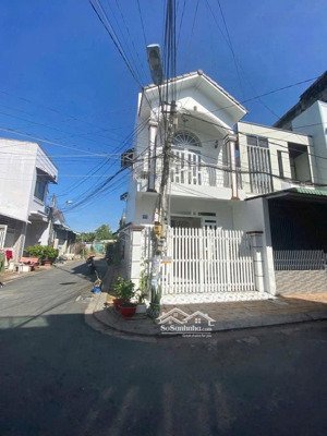 cho thuê nhà lầu full nội thất lộ oto đường nhật tảo cái răng tiện ở kinh doanh tại nhà