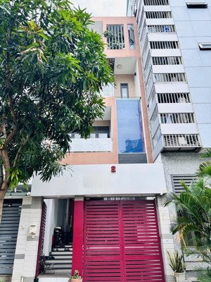 nhà đường huỳnh khương ninh diện tích: 5x20m hầm trệt 3 lầu cho thuê