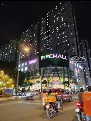 bán nhà vip quận 8 ngay parc mall hxh 4 tầng mới đẹp 4x16 4pn giá chỉ 8.68 tỷ