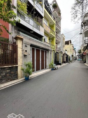 bán nhà riêng, 360m2, 14 phòng cho thuê vừa ở vừa kinh doanh, ngay quách điêu,bình chánh, hcm
