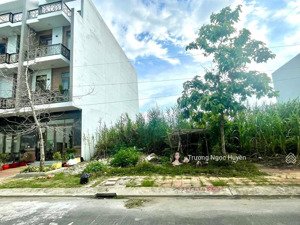 sang nhượng lô đất đ. mai thị út, nhị mỹ gần chợ cai lậy, tiền giang 120m2/500triệu, shr