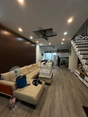 cho thuê nhà mới xây gần cảng chùa vẽ siêu đẹp - gần lê hồng phong - hải phòng