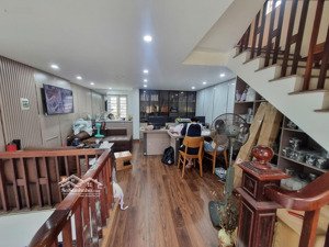 bán nhà phân lô kđt pháp vân, hoàng liệt (nay là yên sở) hoàng mai, lô góc 3 mặt thoáng, ô tô tránh