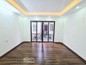 bán nhà phú thượng tây hồ gần cầu nhật tân 50m 5 tầng 9 tỷ