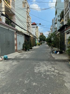 bán nhà hẻm nhựa 7m cầu xéo (4m x 16m) nhà cấp 4 tiện xây mới