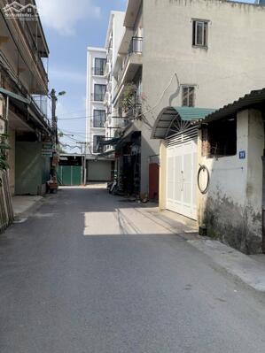 Bá,n Nhà Lai Xá - Kim Chung thuộc tổng cục chính trị. 30m2*5Tầng đi 10m ra đường ôtô tránh.