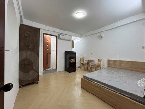 sản phẩm giữ tiền tòa chdv khu phan xích long, p.2, phú nhuận dòng tiền 130tr/tháng