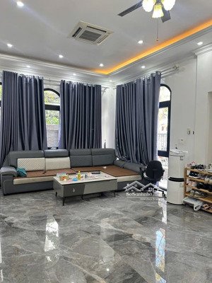siêu phẩm venice biệt thự 144m², thang máy riêng giá chỉ 20,5 tỷ