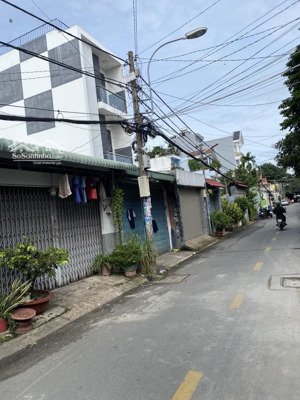 nhà 2 tầng mặt tiền đường hiệp thành 06 phường hiệp thành q12 dt 141m2 (6mx24m) đường 8m giá 9,4tỷ