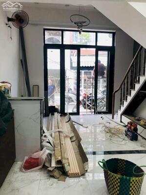 Số kiệt Nhưng Nhà Mặt Tiền đường nhựa 5m5 có lề 2 bên