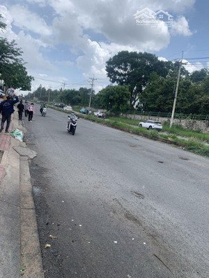 nhà 46m chỉ 2.9tỷ gần ga metro & bến xe miền đông mới q9