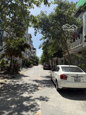 bán nhà dân xây phân lô tđc thạch bàn long biên, vỉa hè ô tô tránh vòng quanh, 60m2 x 4 tầng