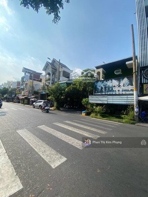 bán nhà góc 2 mt siêu hot đường độc lập (5.15m x 18m ) giá chỉ 16.5 tỷ!