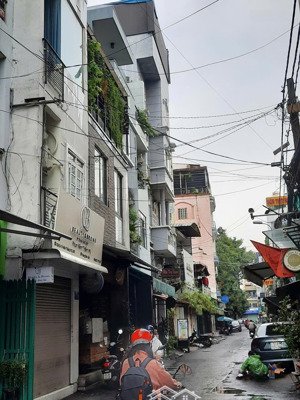 bán nr tại tô hiến thành, 5,4 tỷ, 20m2, 2pn, 3wc, q10, hcm - giá cực chất