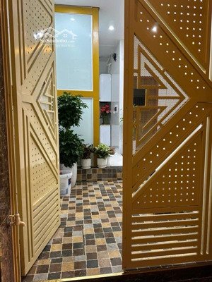 chính chủ cần bán chung cư mini- 50m2- hai bà trưng