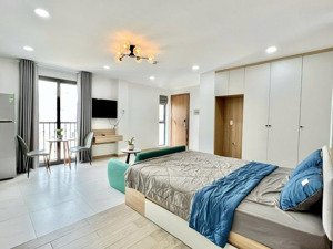khai trương chdv cao cấp giá sinh viên cực đẹp cực thoáng - full nội thất - thang máy