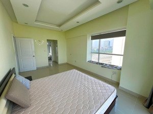 cho thuê căn hộ phú mỹ hưng garden court 1 - 130m2 3 phòng ngủ, nhà có nội thất, view tầng cao