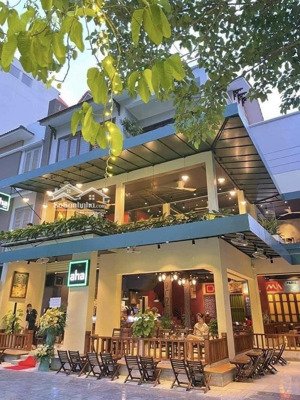 cho thuê nhà mặt phố phố nguyễn thị định, mặt tiền 25m, diện tích 280 m2, 3 tầng