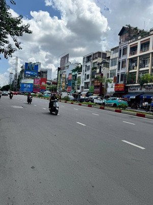 khan hiếm, còn duy nhất lô 6x15m2 góc 2 mặt tiền đường cô giang p. cầu ông lãnh quận 1. chỉ 25,5 tỷ