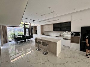 cho thuê shophouse starlake đã đầy đủ nội thất có thể vừa ở vừa làm văn phòng giá chỉ 70tr/tháng