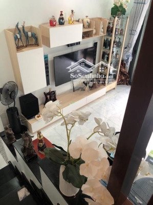 xách vali ở ngay- sát mặt tiền- ngay phố ẩm thực phan xích long- 35m2- 4 tẩng- chỉ 5.6 tỷ (tl)