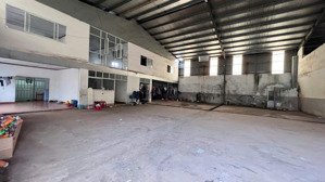 cho thuê kho 1000m2 - gần bảo tàng cafe trung nguyên