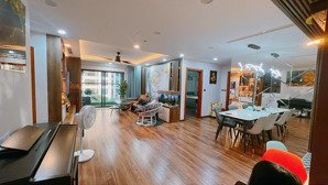 tôi là chính chủ của căn hộ s1 trục 10 goldmark city, tôi đang cần bán gấp căn hộ với giá tốt