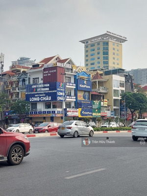 mặt phố , đống đa , 5 tầng - kinh doanh. vỉa hè 6m - siêu hiếm. giá 56 tỷ ( thương lượng ).