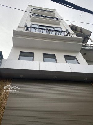 siêu phẩm ngọc hồi - 5 tầng thang máy - 8 phòng ngủ - kinh doanh hết ý