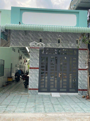 bán dãy trọ 2 kiốt+8phòng.chánh phú hòa, bến cát, bình dương,2,15 tỷ/300m2.cho thuê 16triêụ 1 tháng