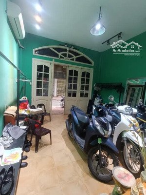 bán nhà phố hồng hà ba đình khu phân lô vỉa hè đá bóng kd sầm uất ngõ thông trung tâm ba đình