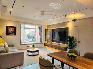 bán gấp căn hộ saigon south residence giáp pmh q7(2pn 2wc) full nội thất nhà mới 99% giá cực tốt