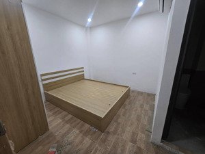 bán nhà dòng tiền, cầu giấy, 75m2, 7 tầng, thang máy, 18pnkk, d thu 1,1 tỷ/năm, giá bán 18,5 tỷ