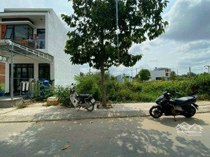 lô ngã tư thế lữ - võ trần chí - mt 6m bình chánh