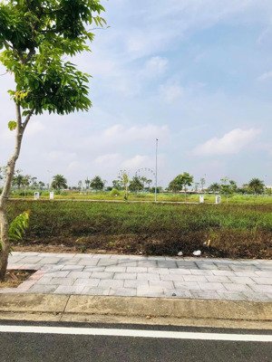 bán nhanh lô đất thổ cư 120m2/shr, đ.lê văn phát, p.6, tp. tân an, long an. ngay aeon tân an