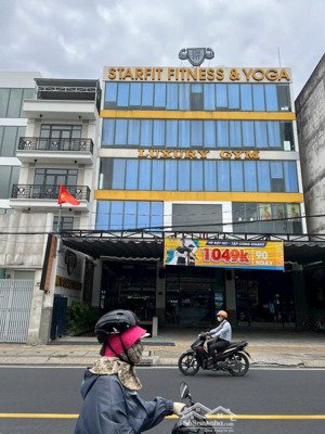 bán nhà mặt tiền calmette - dt: 9 x 21m, công nhận: 185m2 - 4 tầng, giá: 65 tỷ tl - tin thật 100%