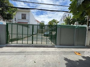 bán gấp khuôn đất mt đường số 43 - thảo điền, q.2, 9x25m, xd: hầm + 6 tầng, giá chỉ 48 tỷ