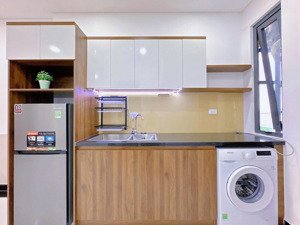 căn hộ 2 phòng ngủ full tiện nghi phù hợp 3-4 người ở tân bình