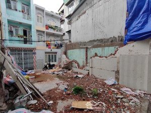 sát mt ngay phan xích long đất - sổ a4 - sd 48m2 ngang đẹp 5.2m - chỉ hơn 6 tỷ tl