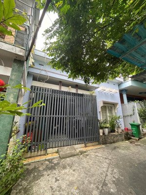 siêu phẩm cực hiếm - ngang khủng 7.2m -ngay đặng văn bi trung tâm thủ đức - giá cực hời chỉ 6,2 tỷ!