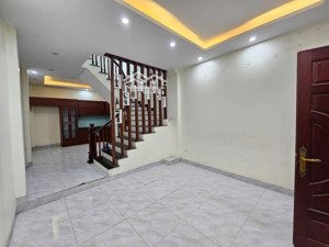 nhà xinh thạch bàn cổ linh 36m2, 4 tầng, 4pn giá 5.4 tỷ!