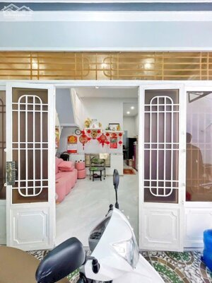 bán nhà hẻm 70 đường CMT8 Cần Thơ