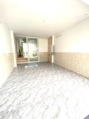kiếm đâu ra căn thứ 2- mặt tiền kd đa đỉnh-ngay chợ phạm văn bạch-tân bình-dt 56m2-3 tầng