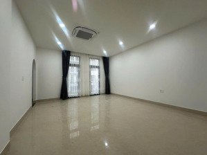 bán nhà phố 126m2 23 tỷ 5 btp manhattan vinhomes grand park đường đông dân phù hợp kinh doanh