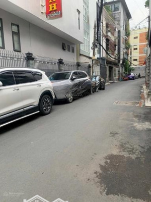 rẻ thật 100% 11.3 tỷ hẻm 8m 4x15m. cn: 56m. 4 lầu mới 6 phòng. 6 tolet hoàng minh giám p9,phú nhuận