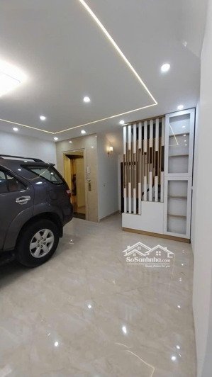 bán nhà 5 tầng phố trương định kd sầm uất - thang máy nhập khẩu - 43m2 mt 5.5m chỉ nhỉnh 11tỷ