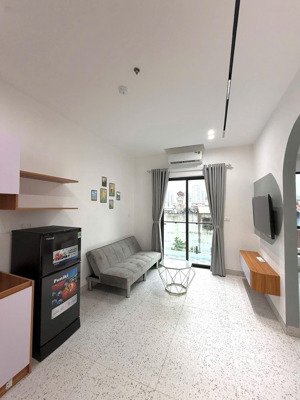 bóc tem căn hộ 1n1k 40m2 full đồ xịn sò. thiết kế sang xịn. ban công thoáng tại xuân đỉnh